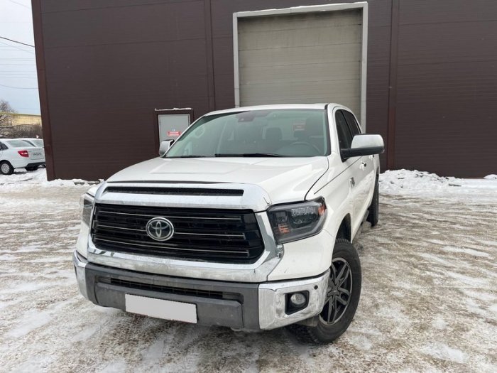 Установка ГБО на Toyota Tundra 2021г., ГБО 4 поколения, пропан OMVL (Италия), двигатель 5.7 л. 8 цилиндров