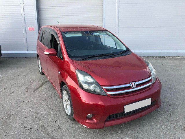Установка ГБО на Toyota ISIS 2013г., ГБО 4 поколения, пропан LANDI RENZO (Италия), двигатель 2.0 л. 4 цилиндра